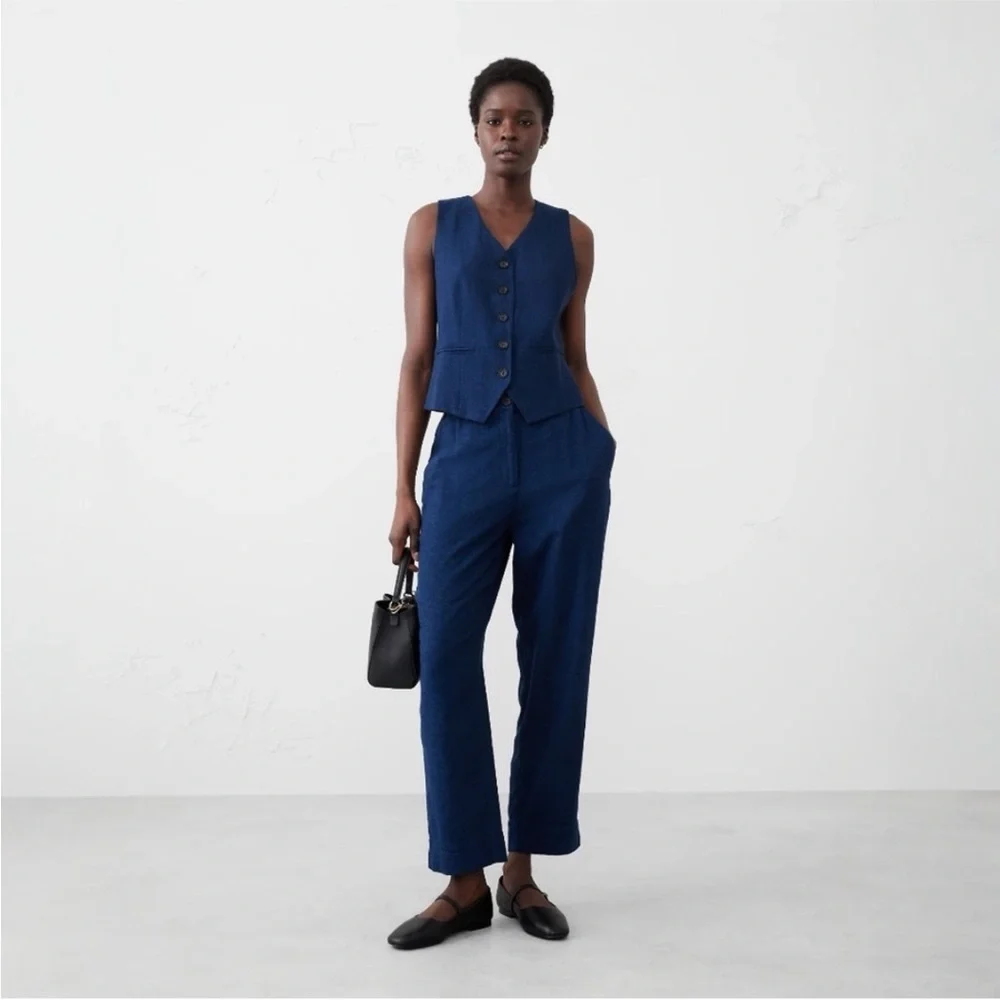 NWT! Banana Republic Navy Tapered Linen-Blend Pull-On Pant - 706574🩷
